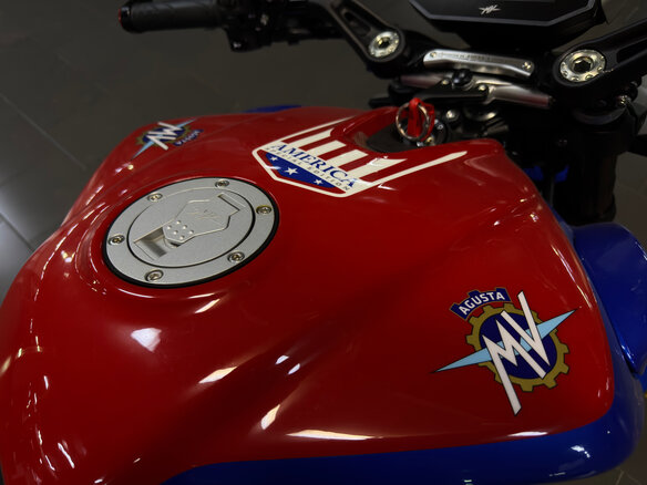 2023 MV Agusta Dragster 800, синий, 2400000 рублей - вид 10