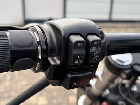 2013 Harley-Davidson Breakout, пурпурный, 1590000 рублей, вид 4