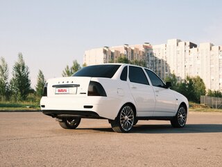 2010 Lada (ВАЗ) Priora I, белый, 440000 рублей, вид 3