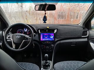 2016 Hyundai Solaris I Рестайлинг, коричневый, 800000 рублей, вид 4