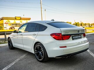 2012 BMW 5 серии Gran Turismo 530d xDrive VI (F10/F11/F07), белый, 1999000 рублей, вид 5
