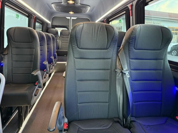 2026 Mercedes-Benz Sprinter, белый - вид 27