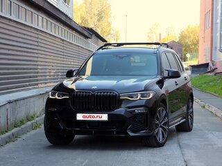 2021 BMW X7 M50i I (G07), чёрный, 8700000 рублей, вид 3