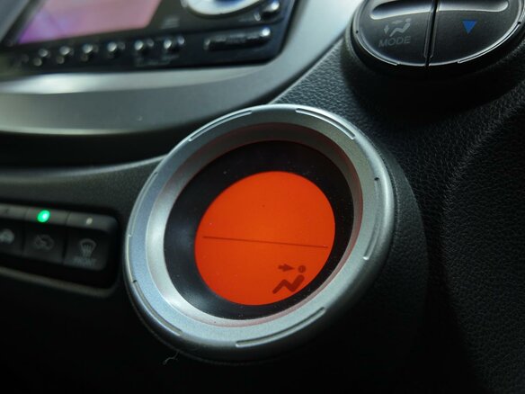 2012 Honda Fit II, коричневый, 789000 рублей - вид 13