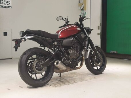 2018 Yamaha XSR700, красный, 555000 рублей, вид 5