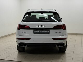 2025 Audi Q5 L 45 TFSI II (FY) Рестайлинг, белый, 5900000 рублей, вид 5
