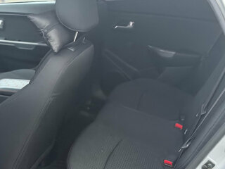 2015 Kia Rio III Рестайлинг, серебристый, 850000 рублей, вид 5
