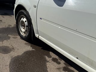 2013 Renault Logan I Рестайлинг, белый, 180000 рублей, вид 4