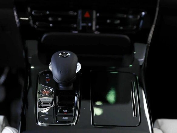 2024 GAC M8, чёрный, 5940000 рублей - вид 5
