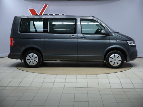 2021 Volkswagen Caravelle T6 Рестайлинг, серый, 4800000 рублей, вид 4