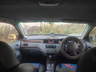 2001 Mitsubishi Lancer Cedia IX, чёрный, 100000 рублей, вид 5