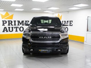2022 Ram 1500 Crew Cab V, чёрный, 7999000 рублей, вид 2