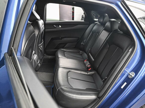 2020 Kia K5 III, синий, 2549000 рублей - вид 8