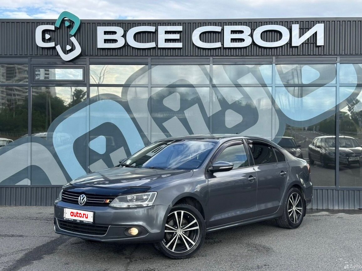 Открыть фотографии: Volkswagen Jetta VI