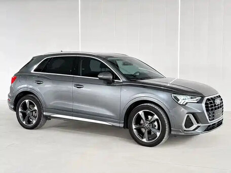 2022 Audi Q3 35 TFSI II (F3), серый, 2050000 рублей, вид 4