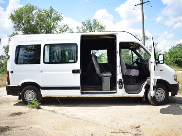 2000 Renault Master, белый, 950000 рублей - вид 8