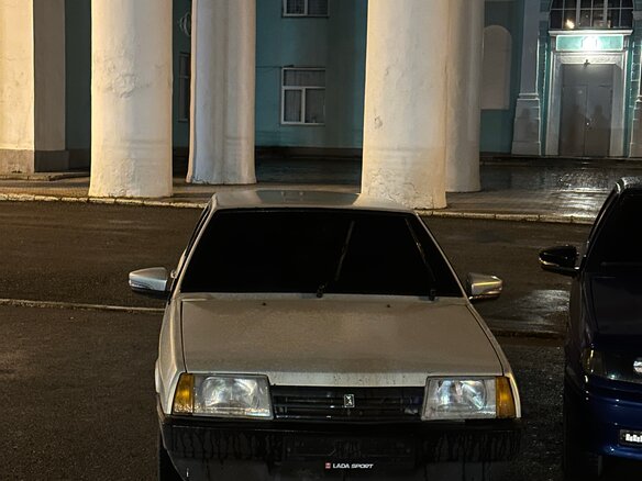 2002 Lada (ВАЗ) 21093i, серебристый, 160000 рублей - вид 2