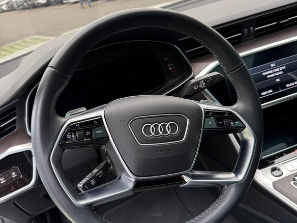2022 Audi A7 L 55 TFSI II (4K), белый, 5200000 рублей - вид 6
