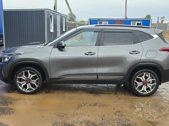2021 Kia Seltos I, серый, 1980000 рублей - вид 7