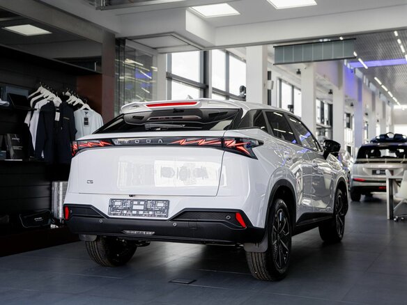 2026 Omoda C5 II, белый, 2629000 рублей - вид 18