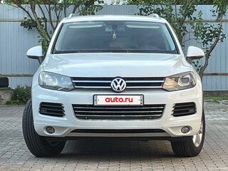 2014 Volkswagen Touareg II, белый, 2250000 рублей, вид 1