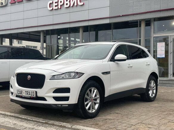 2018 Jaguar F-Pace I, белый, 2250000 рублей - вид 1