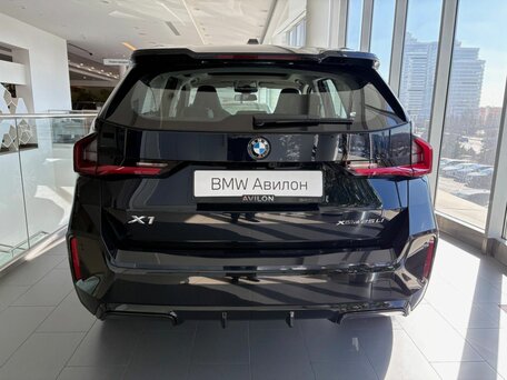 2026 BMW X1 Long 25Li xDrive III (U11/U12), чёрный, 6150000 рублей, вид 5