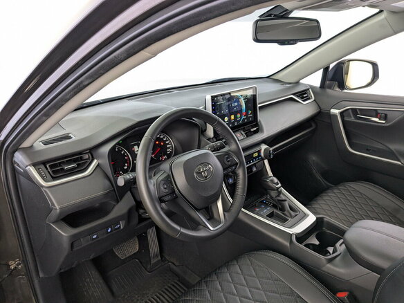 2021 Toyota RAV4 V (XA50), коричневый, 3396575 рублей - вид 15