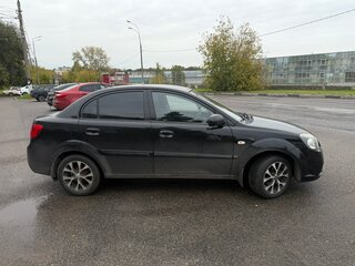 2010 Kia Rio II Рестайлинг, чёрный, 520000 рублей, вид 2