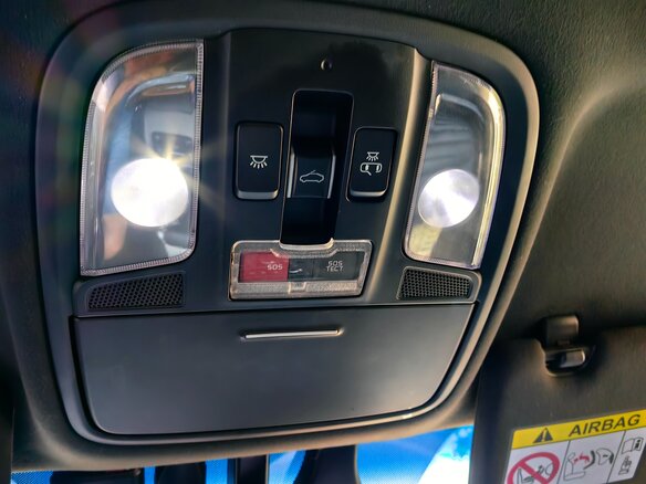 2018 Kia Optima IV Рестайлинг, белый, 2250000 рублей - вид 9