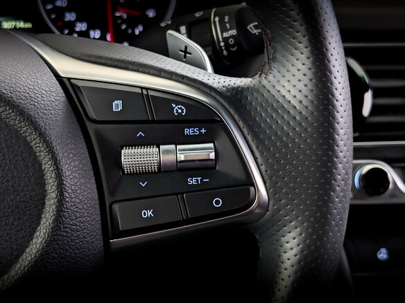 2020 Genesis G70 I, чёрный, 3100000 рублей - вид 29