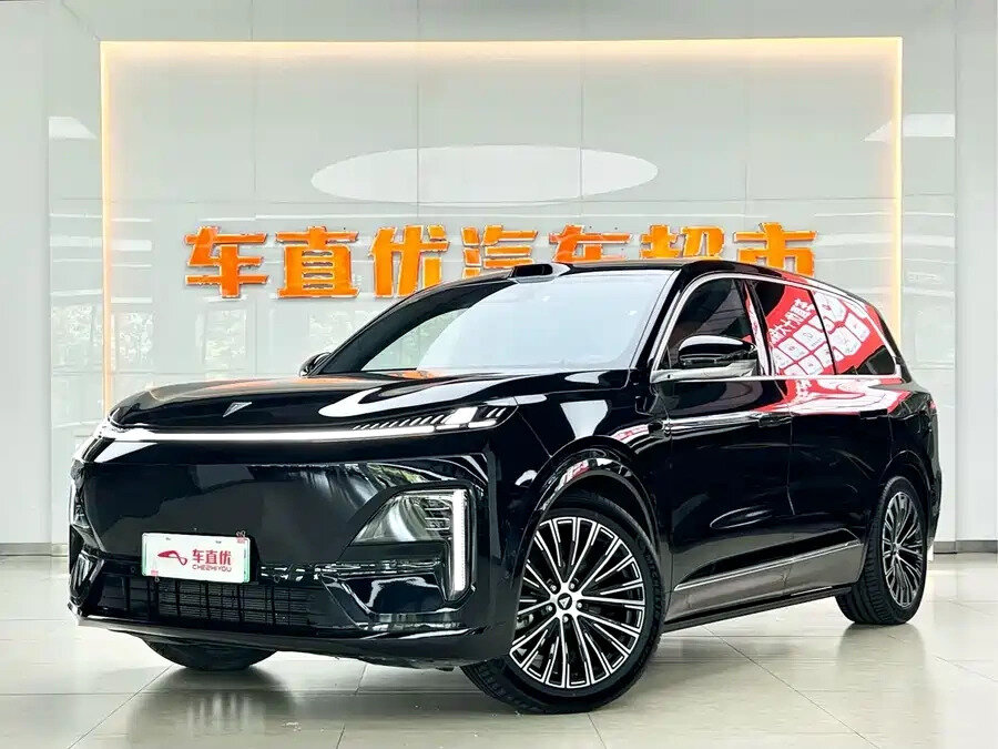 Открыть фотографии: Changan Deepal S09
