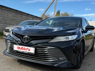 2018 Toyota Camry VIII (XV70), синий, 3070000 рублей, вид 4