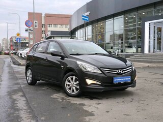 2015 Hyundai Solaris I Рестайлинг, чёрный, 850000 рублей, вид 3