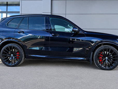 2024 BMW X5 M60i IV (G05/G18) Рестайлинг, синий, 14790000 рублей, вид 5
