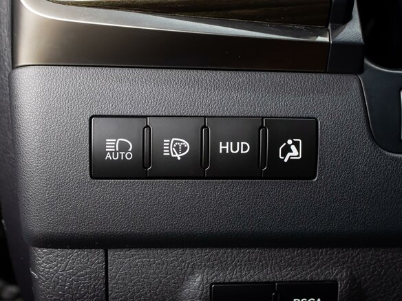 2018 Lexus LX 570 III Рестайлинг 2, чёрный, 9400000 рублей - вид 20