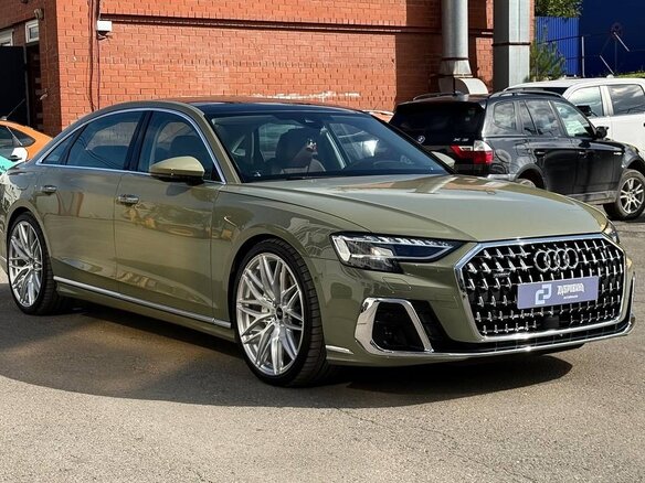 2022 Audi A8 Long 50 TFSI IV (D5) Рестайлинг, чёрный, 9600000 рублей - вид 4