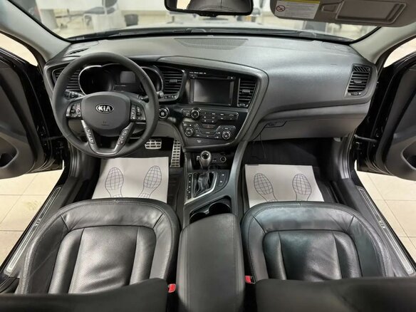 2013 Kia Optima III Рестайлинг, чёрный, 919000 рублей - вид 8