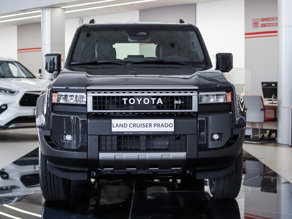 2026 Toyota Land Cruiser Prado 250 Series, серый - вид 2
