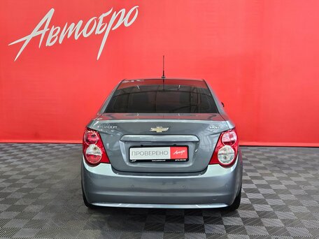 2014 Chevrolet Aveo II, серый, 799000 рублей, вид 4