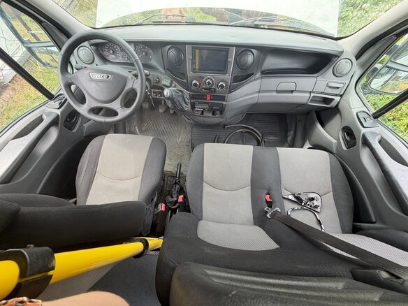 2013 Iveco Daily, белый, 1380000 рублей - вид 13