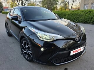 2021 Toyota C-HR I Рестайлинг, чёрный, 2600000 рублей, вид 2