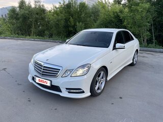2011 Mercedes-Benz E-Класс 200 7G-Tronic IV (W212, S212, C207), белый, 1290000 рублей, вид 1
