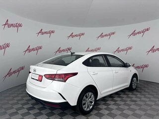 2022 Hyundai Solaris II Рестайлинг, белый, 1369000 рублей, вид 5