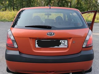 2007 Kia Rio II, оранжевый, 400000 рублей, вид 3