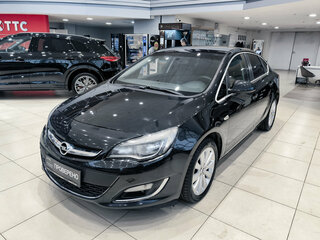 2013 Opel Astra J Рестайлинг, чёрный, 750000 рублей, вид 1