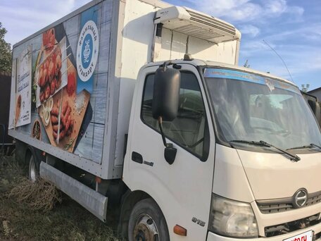 2015 Hino Series 300 (Dutro), белый, 3100000 рублей, вид 3
