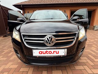 2011 Volkswagen Tiguan I, чёрный, 2100000 рублей, вид 2