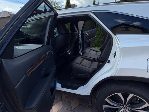 2021 Lexus RX 350L IV Рестайлинг, белый, 5150000 рублей - вид 12