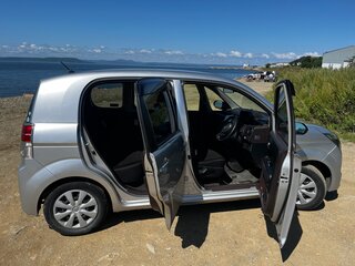2018 Toyota Spade, серебристый, 1000000 рублей, вид 5